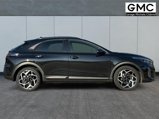 Kia / XCeed / Schwarz / / / ACC+SHZ+eHK+KAMERA+NAVI+LED+18 ALU