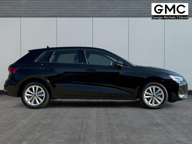 Audi / A3 Sportback / Schwarz / / / ACC+KAMERA+SHZ+LED+16LM+APP