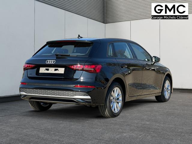 Audi / A3 Sportback / Schwarz / / / ACC+KAMERA+SHZ+LED+16LM+APP