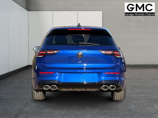Volkswagen / Golf / / / / 4x4+PANO+MATRIX+HUD+HARMAN+NAVI+360 KAMERA+19 LM