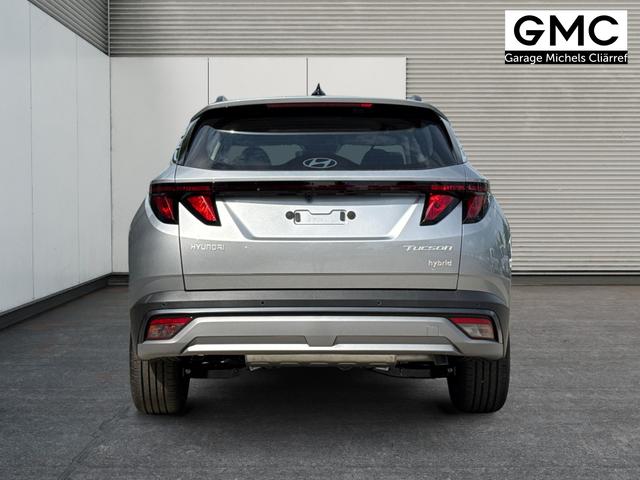 Hyundai / TUCSON / Silber / / / Hybrid NAVI+KAMERA+SHZ+LED+TEMPOMAT+17 ALU+PDC, Beispielbilder, ggf. teilweise mit Sonderausstattung