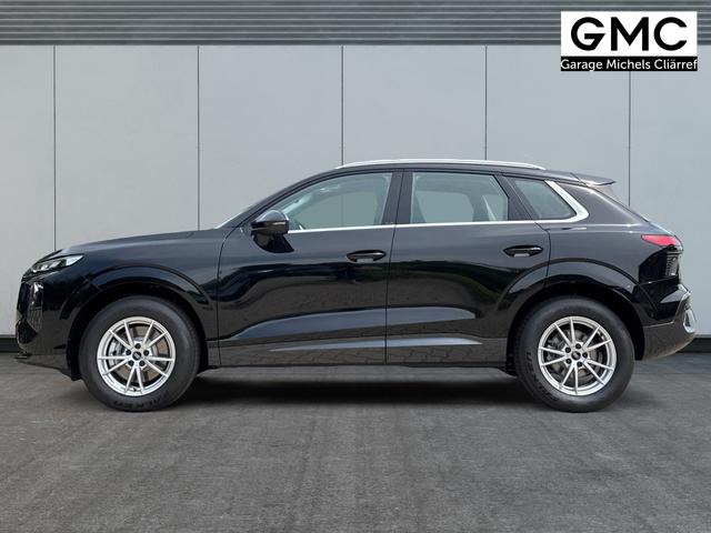 Audi / Q3 / Schwarz / / / KAMERA+NAVI+PDC+EL.HECKKL.+LED+17LM