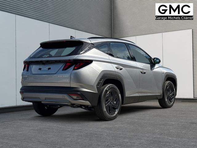 Hyundai / TUCSON / Silber / / / Hybrid NAVI+KAMERA+SHZ+LED+TEMPOMAT+17 ALU+PDC, Beispielbilder, ggf. teilweise mit Sonderausstattung