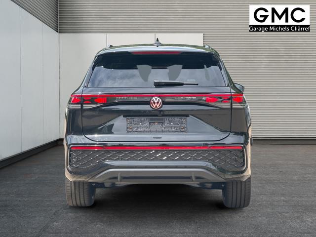 Volkswagen / Tayron / Schwarz / / / PLUG-IN+PANO+AHK+HuD+MATRIX+360 KAM+20ALU+ACC+eHK+BLACK STYLE