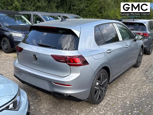 Volkswagen / Golf / Silber / / / LED-PLUS+ACC+SHZ+KEYLESS+KAMERA+18 ALU, Beispielbilder, ggf. teilweise mit Sonderausstattung