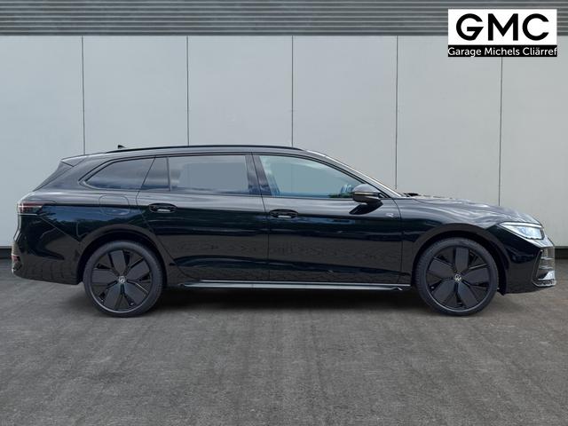 Volkswagen / Passat Variant / / / / LEDER+PANO+AHK+MATRIX+eHK+360 KAM+NAVI+HUD, Beispielbilder, ggf. teilweise mit Sonderausstattung