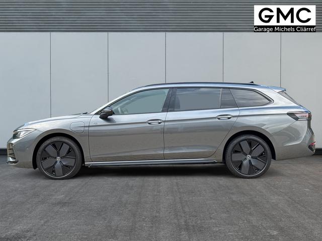 Volkswagen / Passat Variant / / / / LEDER+PANO+AHK+MATRIX+eHK+360 KAM+NAVI+HUD, Beispielbilder, ggf. teilweise mit Sonderausstattung