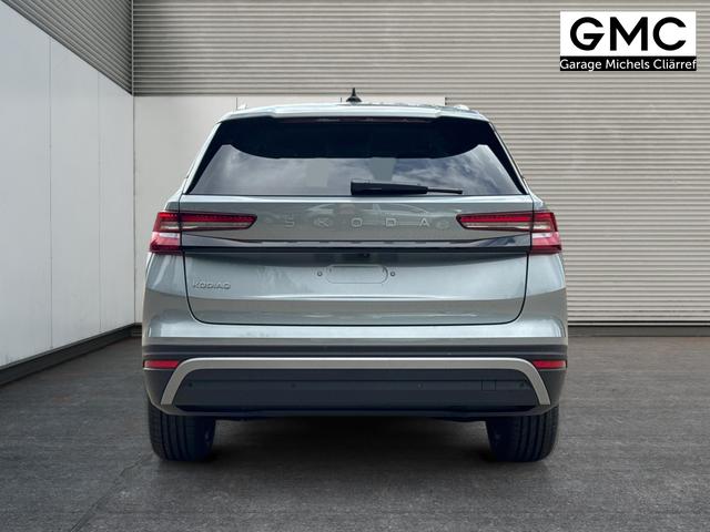 Skoda / Kodiaq / Silber / / / DSG+AHK+NAVI+19'' ALU+ACC+KAMERA, Beispielbilder, ggf. teilweise mit Sonderausstattung