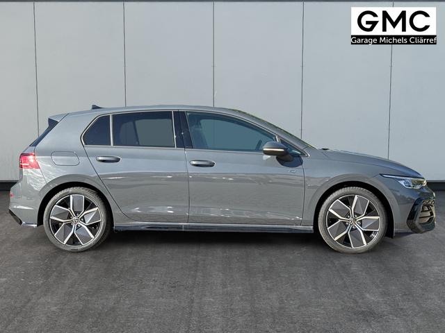 Volkswagen / Golf / Grau / / / PANO+LED-PLUS+ACC+SHZ+KEYLESS+KAMERA+18 ALU, Beispielbilder, ggf. teilweise mit Sonderausstattung