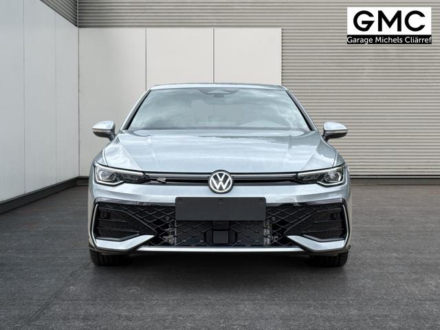 Volkswagen / Golf / Silber / / / LED-PLUS+ACC+SHZ+KEYLESS+KAMERA+18 ALU, Beispielbilder, ggf. teilweise mit Sonderausstattung