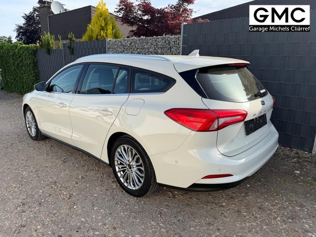 Ford Focus Turnier 1.0 EcoBoost 155 48V Titanium AHK Totwinkel 