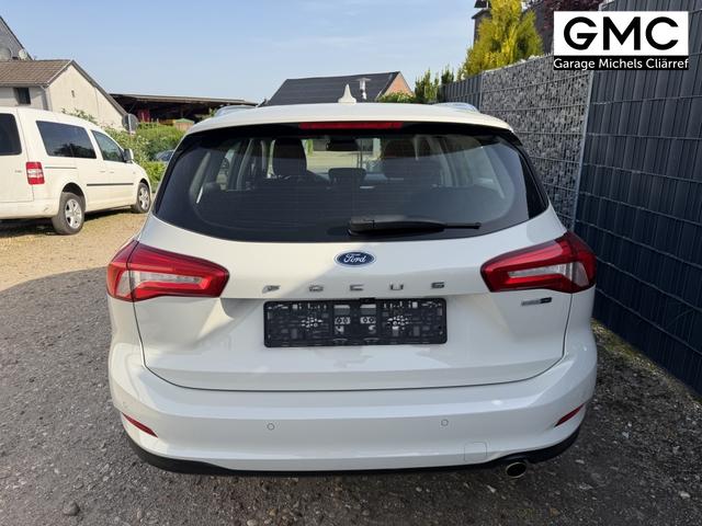 Ford Focus Turnier 1.0 EcoBoost 155 48V Titanium AHK Totwinkel 