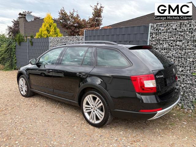 Skoda Octavia Combi Scout 2.0 TDi 4x4 Navi EHK AHK SHZ 