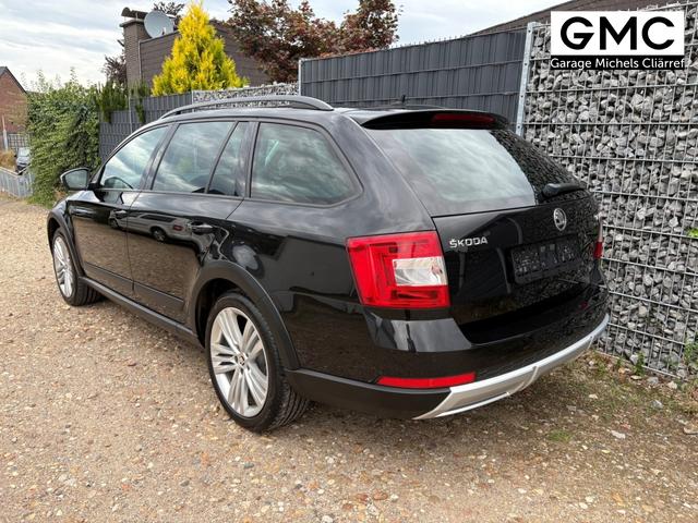 Skoda Octavia Combi Scout 2.0 TDi 4x4 Navi EHK AHK SHZ 