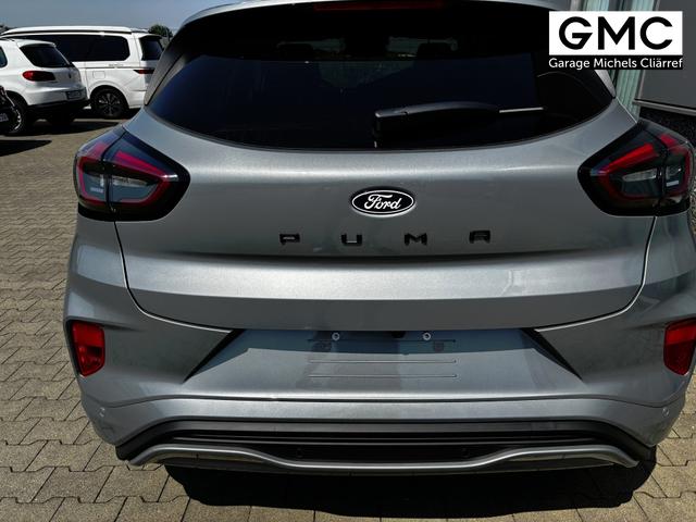 Ford Puma ST-Line 1.0 EcoBoost 125PS AUTOMATIK, SOLAR-SILVER Metallic, RESERVERAD, 17" Alu, NAVIGATION, Klimaautomatik, Privacy-Glas, Parksensoren hinten, Rückfahrkamera, Tempomat, Sportfahrwerk 