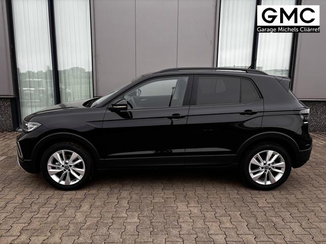 Volkswagen T-Cross LIFE 1.5 TSI 150PS DSG/AUTOMATIK, Deep-Black-Metallic, Parksensoren v/h, Rückfahrkamera, Privacy-Glas, Sitzheizung, Climatronic, IQ LIGHT MATRIX-LED, Radio Ready2Discover+App-Connect, 17" Alu, KEYLESS, Lendenwirbelstütze, M-Lederlenkrad, Dachreling 