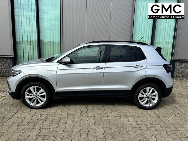 Volkswagen T-Cross LIFE 1.0 TSI 115PS DSG/AUTOMATIK, Silber-Metallic, Parksensoren v/h, Rückfahrkamera, Privacy-Glas, Sitzheizung, Climatronic, IQ LIGHT MATRIX-LED, Radio Ready2Discover+Wireless App-Connect, 17" Alu, KEYLESS, M-Lederlenkrad, Dachreling 