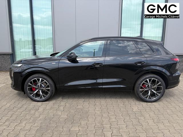 Audi Q3 Basis 2.0 TSI 204PS quattro (Allrad), 5 JAHRE GARANTIE, Technopaket PLUS, Metallic, Anh&auml;ngerkupplung, PANORAMADACH, DIGITALE MATRIX, Exterieur+Interieur S line Paket, 20" ALU 5-Speichen-Tripod, PRIVACY-Glas, SPORTPAKET, Exterieurpaket schwarz, Dynamikpaket 