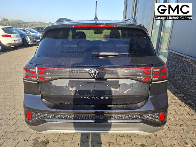 Volkswagen T-Cross R-Line Limited 1.0 TSI 115PS, Deep-Black-Metallic, 5 JAHRE GARANTIE, ANH&Auml;NGERKUPPLUNG, CLIMATRONIC, SITZHEIZUNG, 18" Alu, MATRIX-LED, Adaptiver Tempomat ACC, Parksensoren, R&uuml;ckfahrkamera, Keyless, Abgedunkelte Scheiben, Radio "Ready2Discover" + App-Connect 