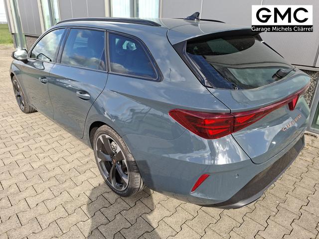 Cupra Leon Sportstourer Basis 1.5 eTSI 150PS DSG (AUTOMATIK), Fjord-Blau, ANH&Auml;NGERKUPPLUNG, ELEKTR. HECKKLAPPE, KESSY, ALARM, R&Uuml;CKFAHRKAMERA, 18" Alu, Sitzheizung, M-Lederlenkrad beheizt, Parksensoren vorne und hinten, Adaptiver Tempomat, 3-Zonen-Climatronic, Radio 12,9" + Full Link 