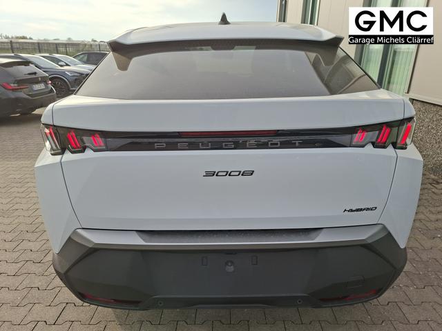 Peugeot 3008 Allure Hybrid 145PS e-DCS6 (Automatik), Wei&szlig;-Metallic, ANH&Auml;NGERKUPPLUNG, Panorama-Navigations-Paket, Grip-Control-Paket, 19" ALU, Beh. Frontscheibe, Trennnetz, Adaptiver Tempomat, Toter-Winkel, 360&deg;Kamera, Parksensoren vorn/hinten, Lenkradheizung, Alarmanlage 
