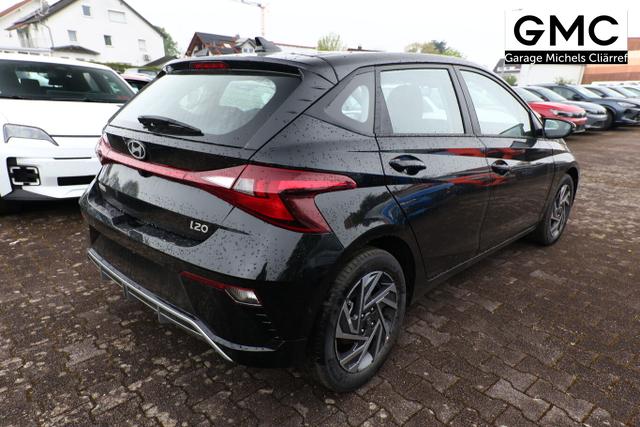 Hyundai i20 Select DCT Nav DigCo 16 CarPlay Kam PDC Temp 
