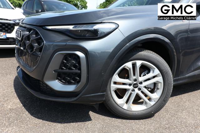 Audi Q5 S line TDI 204 Tech Pano PrivG VirCo+ eHK 19Z 