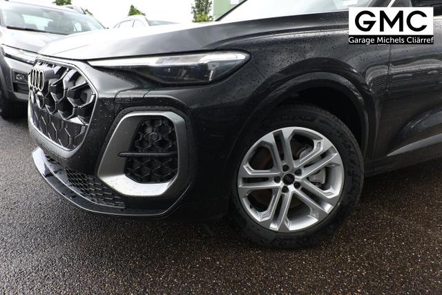 Audi Q5 S line TDI 204 Tech Pano PrivG VirCo+ eHK 19Z 