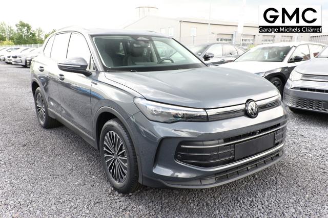 Volkswagen Tiguan DSG LED+ Pano Nav 5JGar IQ.DRIVE LM18Z 