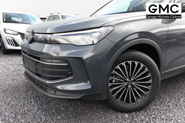 Volkswagen Tiguan DSG LED+ Pano Nav 5JGar IQ.DRIVE LM18Z 
