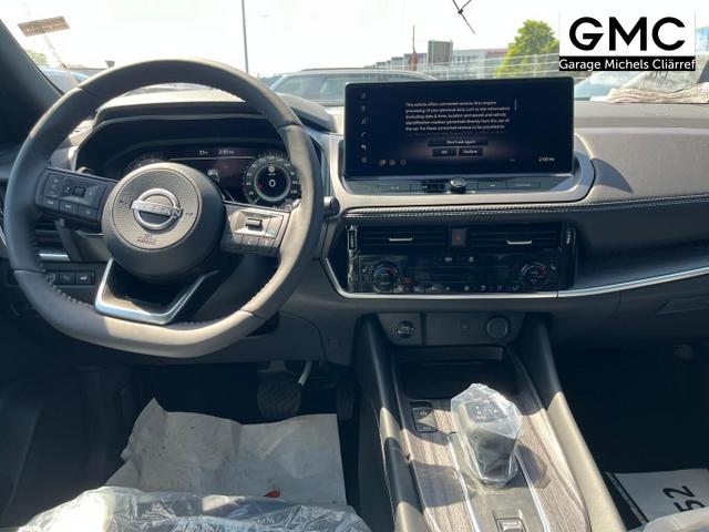 Nissan Qashqai Tekna Pano HUD el.Heckk 360&deg; ACC SHZ Nav 