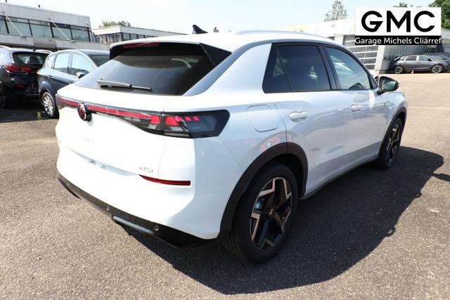Volkswagen T-Roc R-Line EasyO AHK 5JGar Kam ParkAss+ PrivG 