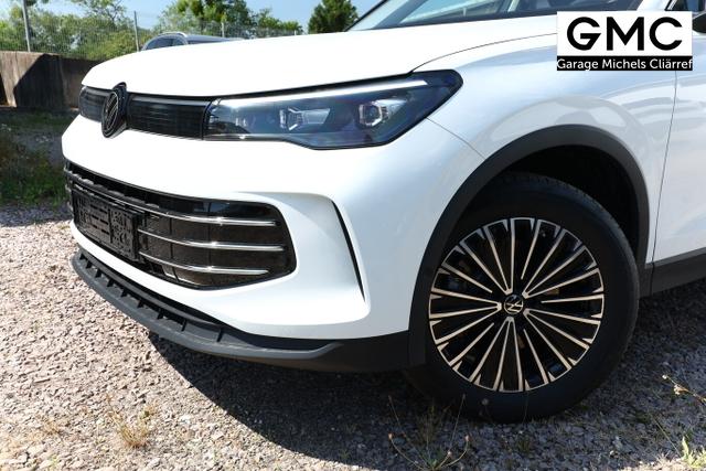 Volkswagen Tiguan Eleg. 4M Nav DCC+ LED+ SHZ eHk KeyL ParkA 