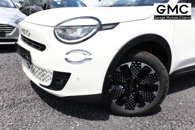 Fiat 600 Hybrid La Prima SHZ eHK ACC Nav Kam 360&deg;PDC 