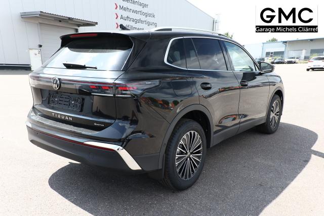 Volkswagen Tiguan Eleg. 4M Nav DCC+ LED+ SHZ eHk KeyL ParkA 