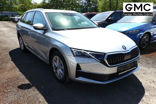Skoda Octavia Combi Selection DSG Selec Matrix HUD Nav ACC Kessy 