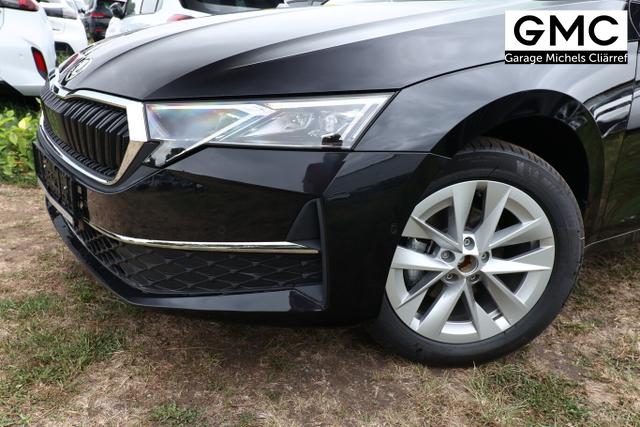 Skoda Octavia Combi Selection DSG Selec Matrix HUD Nav ACC Kessy 