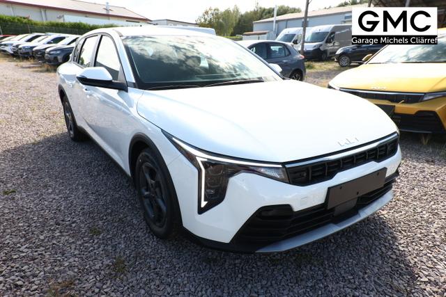 Kia K4 MT SHZ ACC Nav LED Kam Keyl 2xPDC LM16 CarPl 