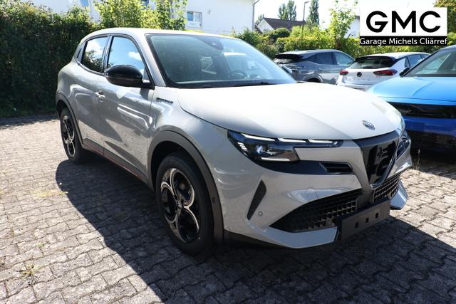 Alfa Romeo Junior Speciale Ibrida TechP Navi 18"LM elHK SHZ 