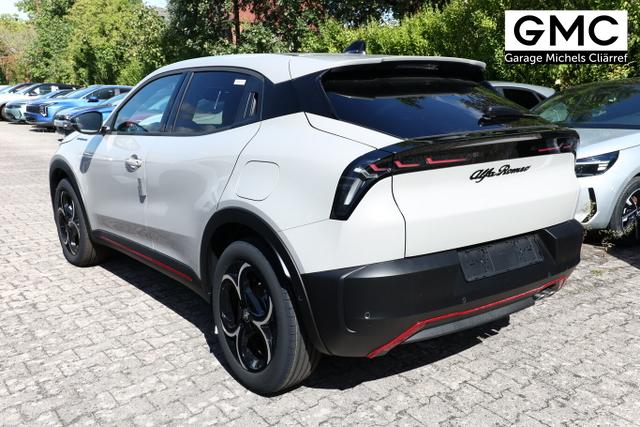 Alfa Romeo Junior Speciale Ibrida TechP Navi 18"LM elHK SHZ 