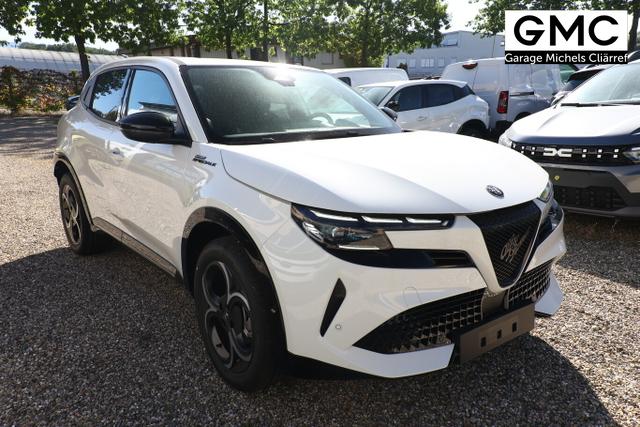 Alfa Romeo Junior SPORT SPECIALE Ibrida Q4 TechP 18"LM Navi 