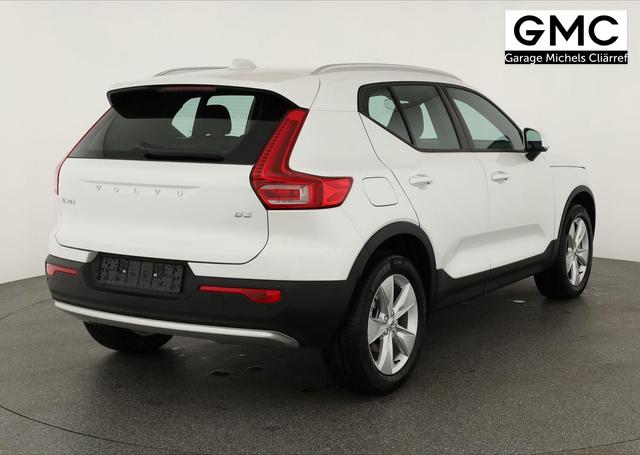 Volvo XC40 Core 2WD B3 Mild-Hybrid Core, AHK, Navi, LED, Winter, Kamera, el. Klappe 