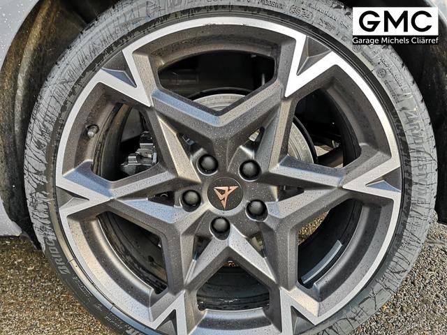 Cupra Leon Sportstourer 2.0 TSI 245 kW 4Drive VZ Kombi 2.0TSI DSG 4x4 AHK GV5 LED el. Hk Pano Navi Sound 