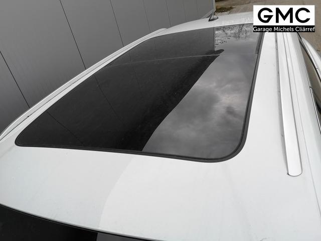 Skoda Superb Combi 2.0 TDI 142kW 4x4 Selection DSG ABT Standh. Sound AHK 360 Head Up Pano 