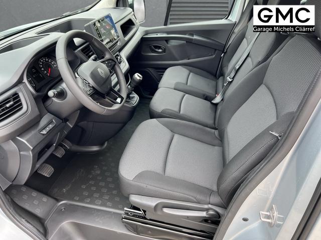 Renault Trafic L2H1 3,0t Grand Equilibre+Rollstuhlbefestigung dCi 150 