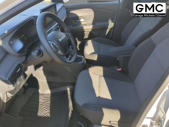 Dacia Jogger Extreme+ 7-Sitzer+SHZ+Navi+Klimaauto. Hybrid 140 