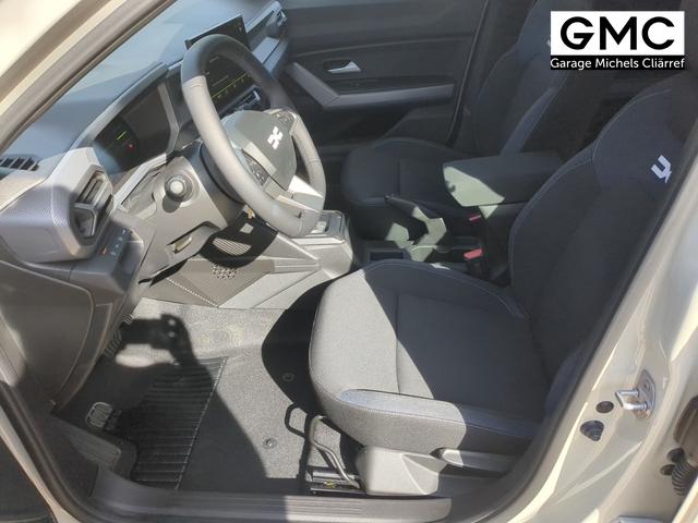 Dacia Duster Expression LKHZ+RFK+SHZ Hybrid 155 