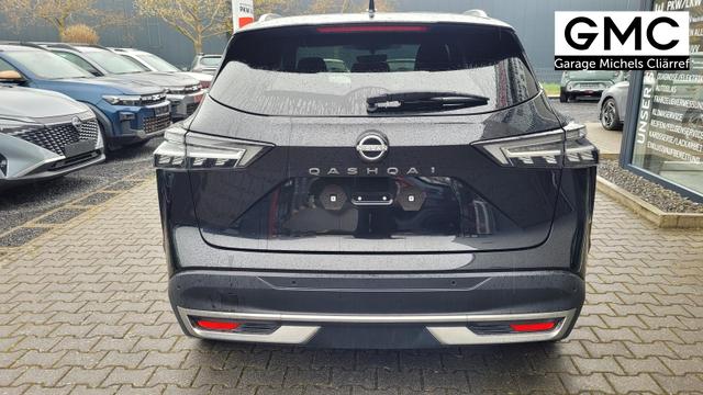 Nissan Qashqai Tekna 4x4 4x4*Navi*LED*PDach*Leder*Shzg*BFS* 