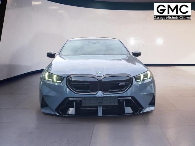 BMW M5 Basis Limousine ParkPro+DrivAssistPro+Comfort 