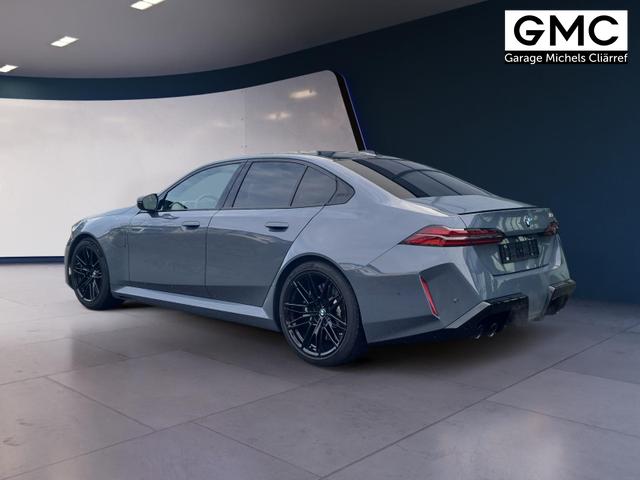 BMW M5 Basis Limousine ParkPro+DrivAssistPro+Comfort 